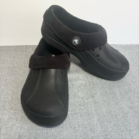 Crocs Black Fuzzy Lined, Corduroy Trim Winter Clogs Men’s 9 / Women’s 11 - Picture 6 of 11
